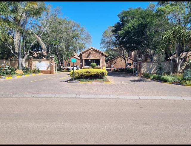 2 BEDROOM APARTMENT FOR SALE IN BOARDWALK VILLAS